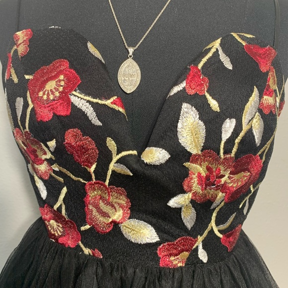 Homecoming Dress - Picture 6 of 8